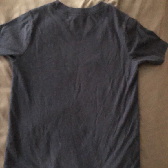 (SOLD) New England Patriots T-shirt - Picture 2 of 3